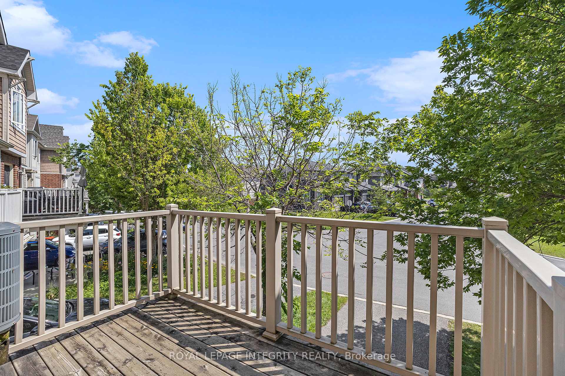 Photo 16 of 2535 Waterlilly Way, Ottawa, Barrhaven - Heritage Park — HOMEH