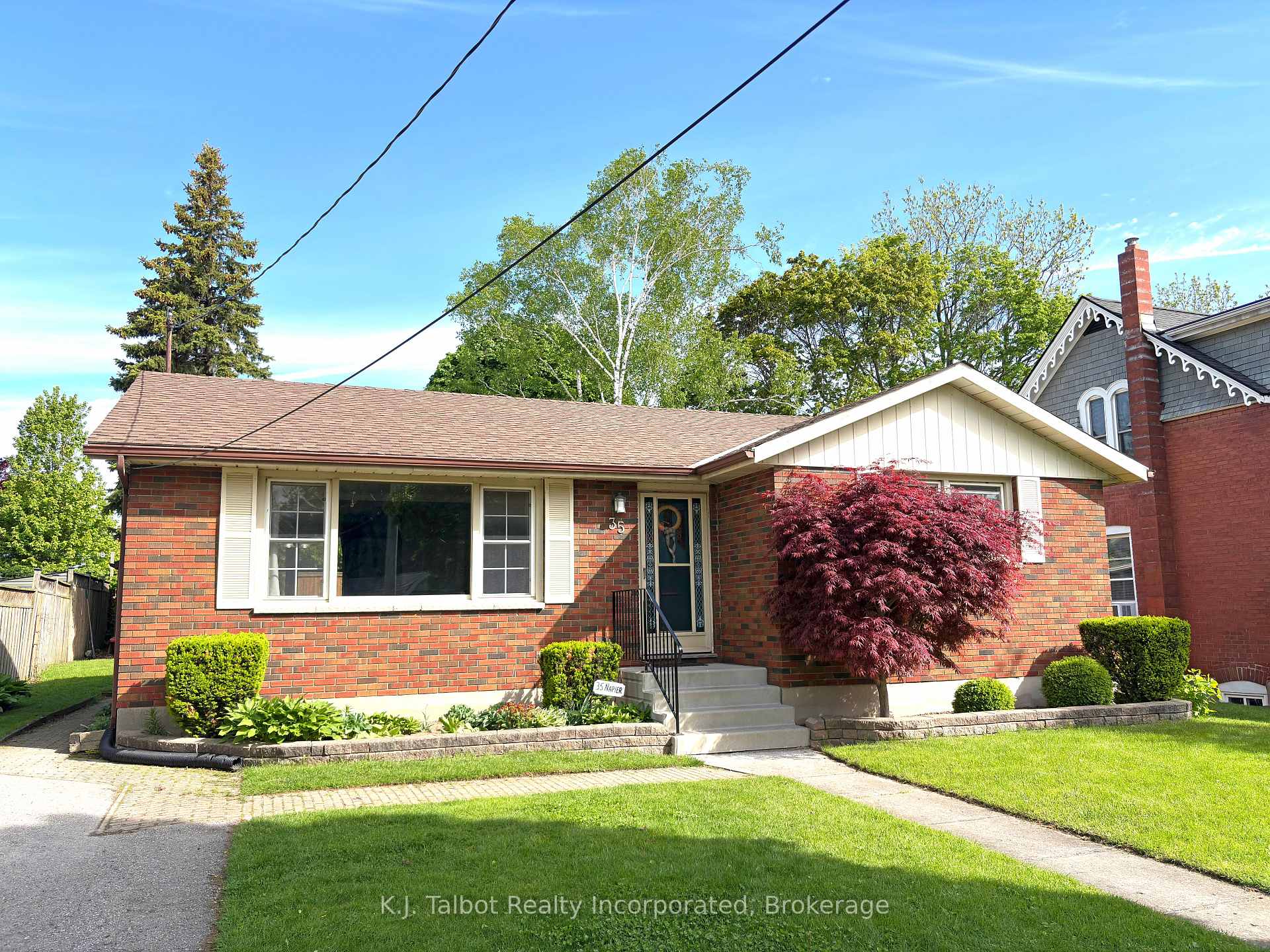 Photo 1 of 35 Napier Street, Goderich, Goderich (Town) — HOMEH