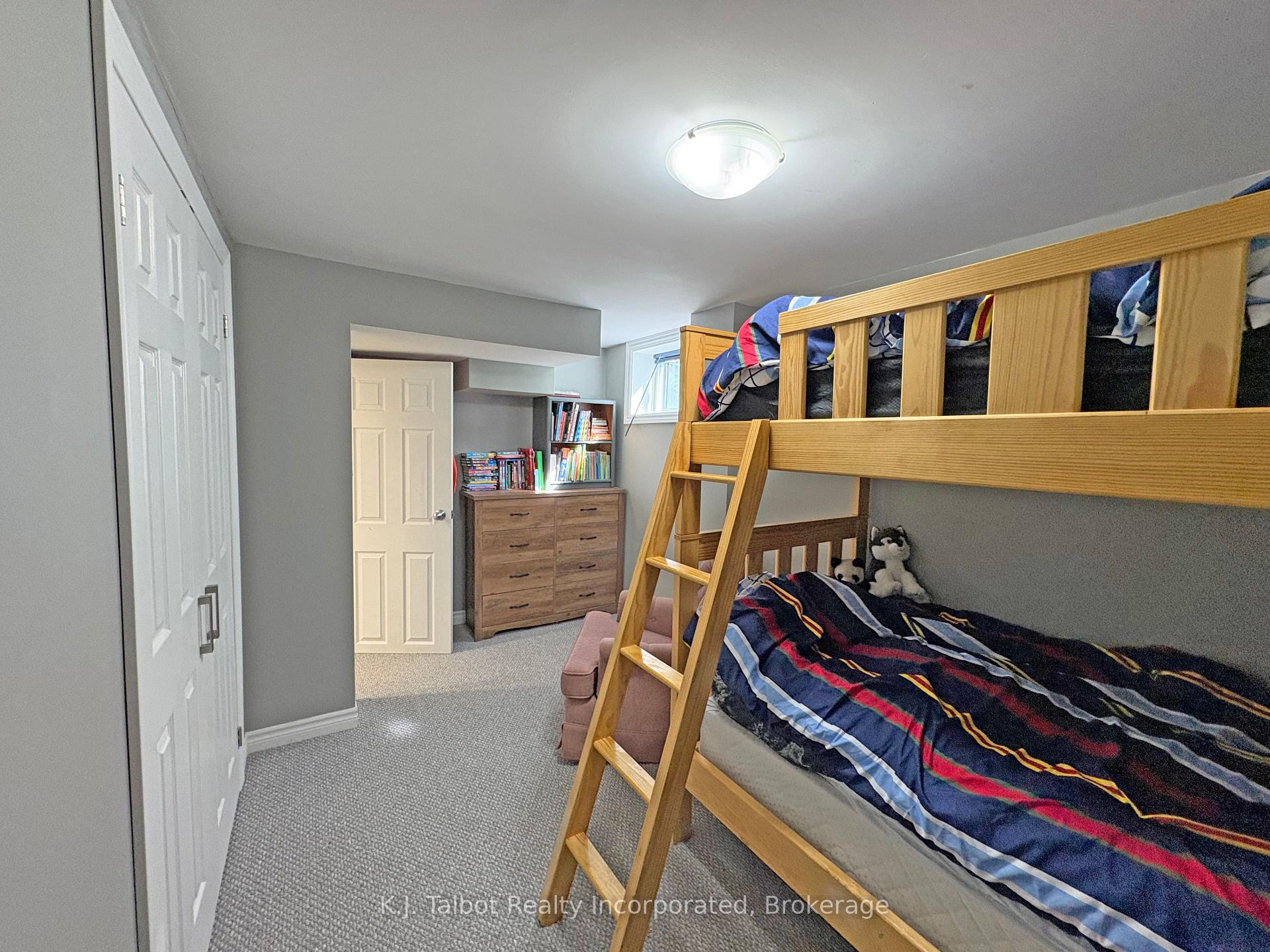 Photo 20 of 35 Napier Street, Goderich, Goderich (Town) — HOMEH