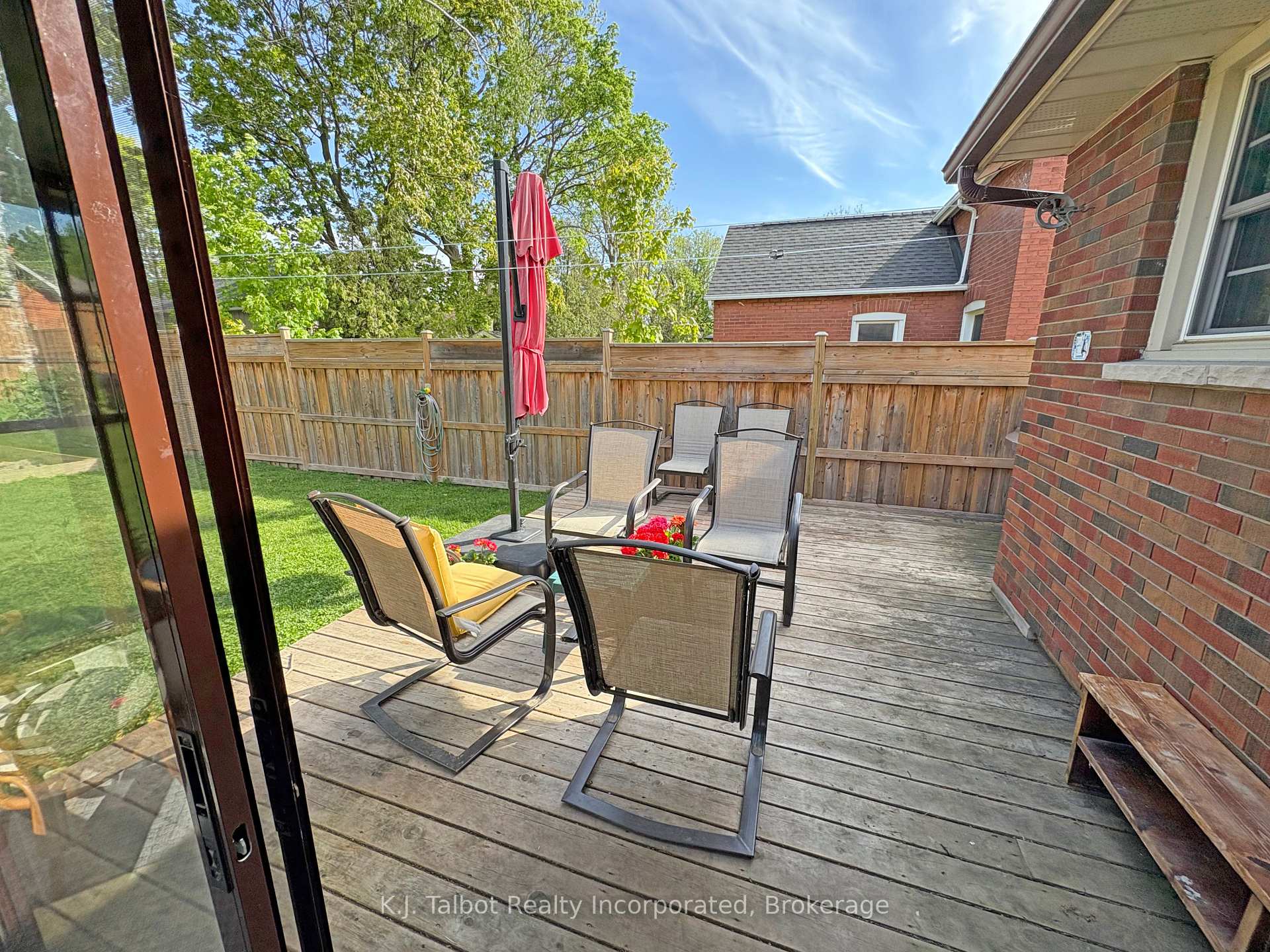 Photo 33 of 35 Napier Street, Goderich, Goderich (Town) — HOMEH