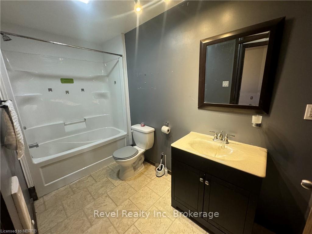 Photo 11 of 321 Hurdman Street, Mattawa — HOMEH