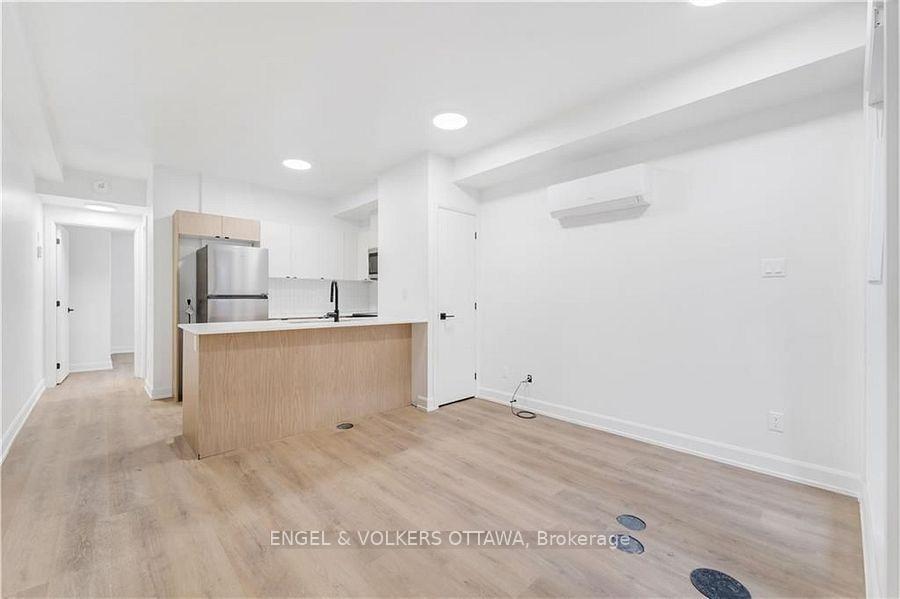 Photo 3 of Unit 1, 4 Monk Street, Ottawa, Glebe — HOMEH