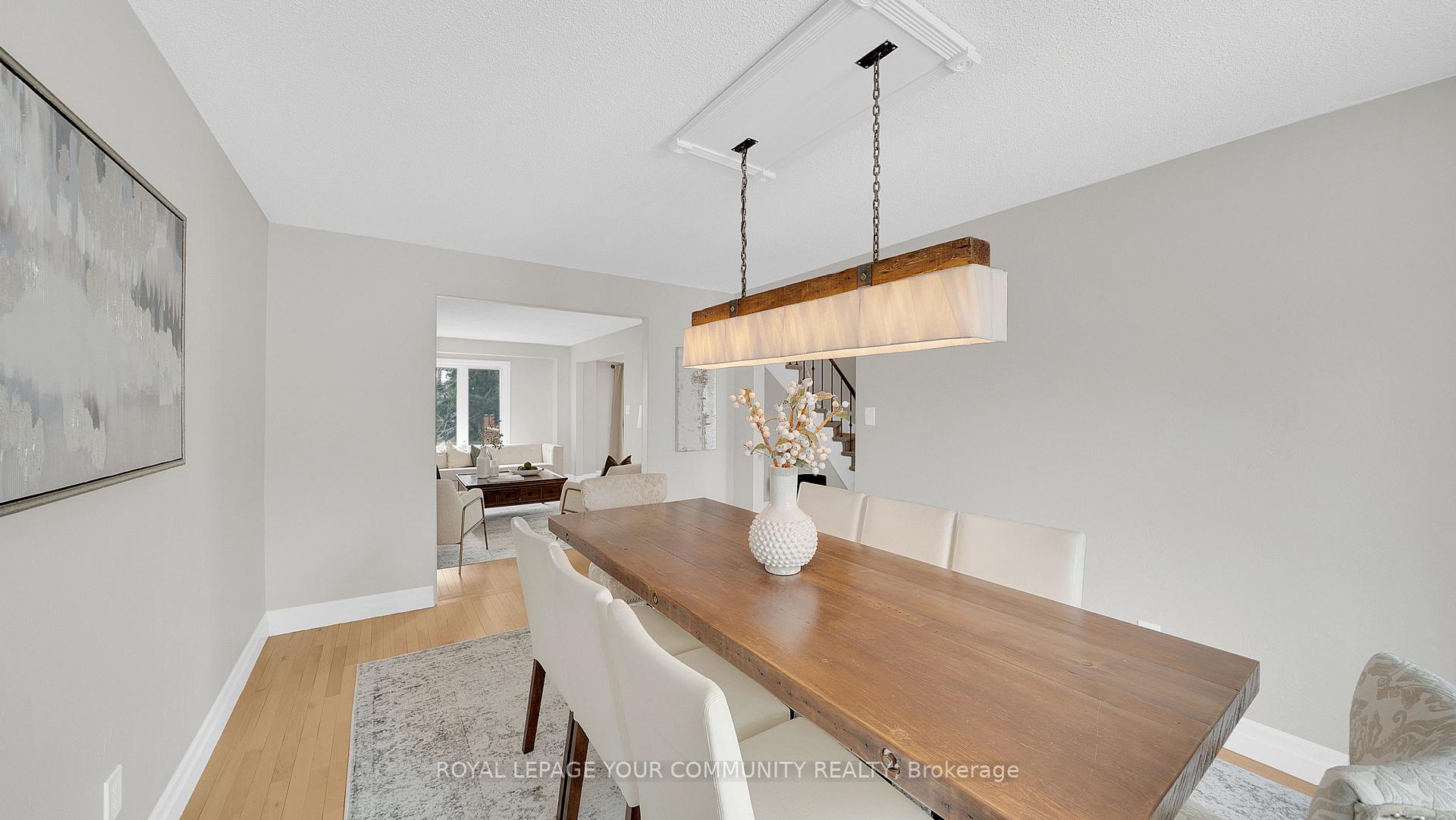 Photo 6 of 203 Orchard Hts Boulevard, Aurora, Aurora Heights — HOMEH