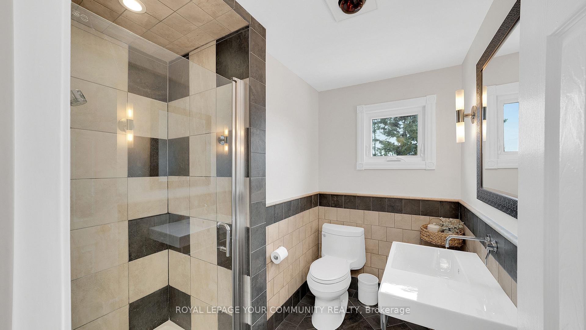Photo 24 of 203 Orchard Hts Boulevard, Aurora, Aurora Heights — HOMEH