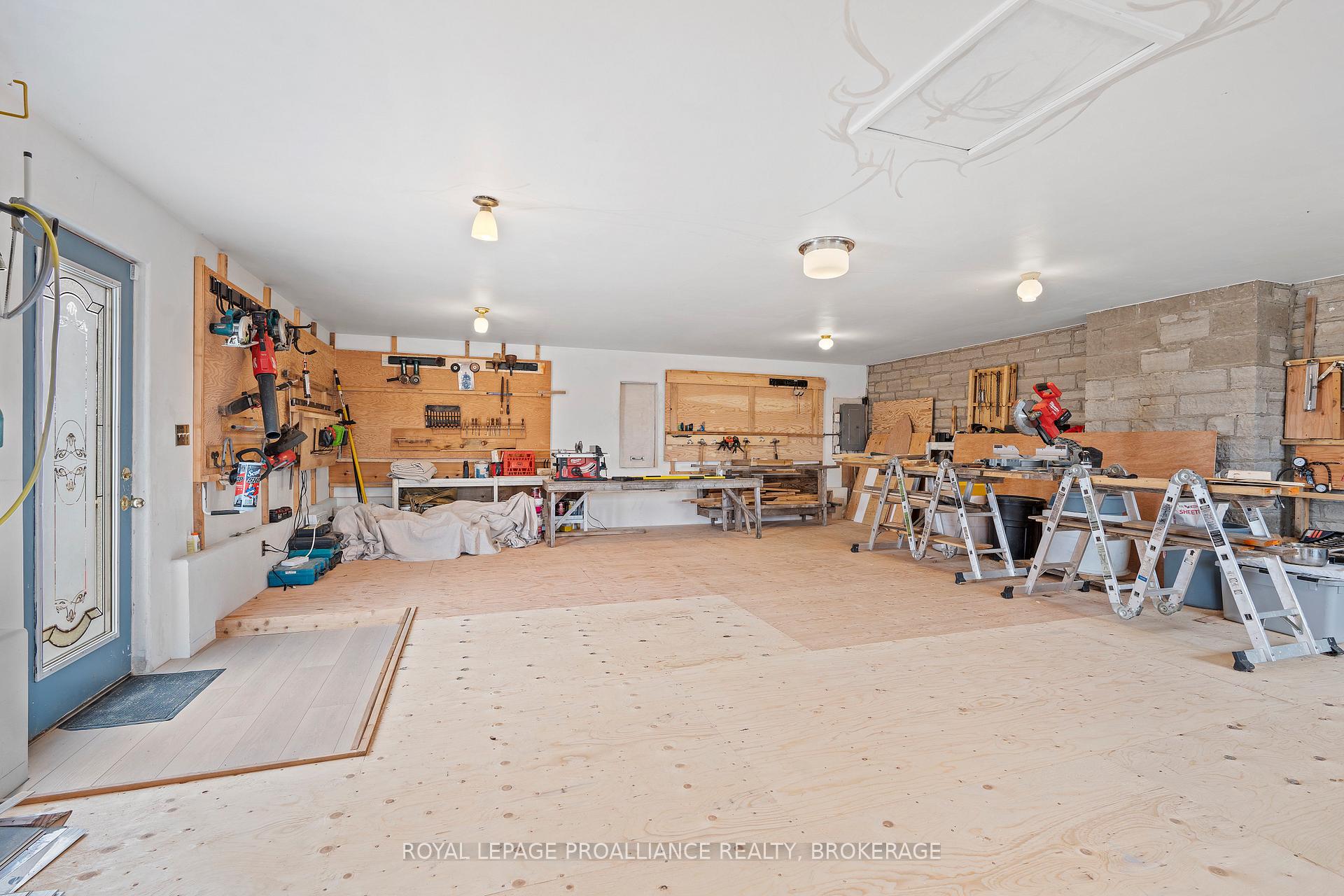 Photo 50 of 3958 Harrowsmith Road, Frontenac, Frontenac South — HOMEH