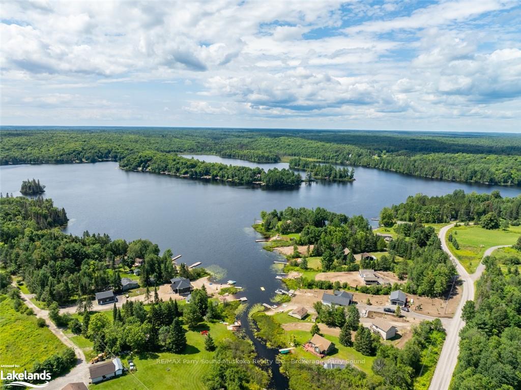 Photo 8 of 30 Forestwood Lane, Magnetawan — HOMEH