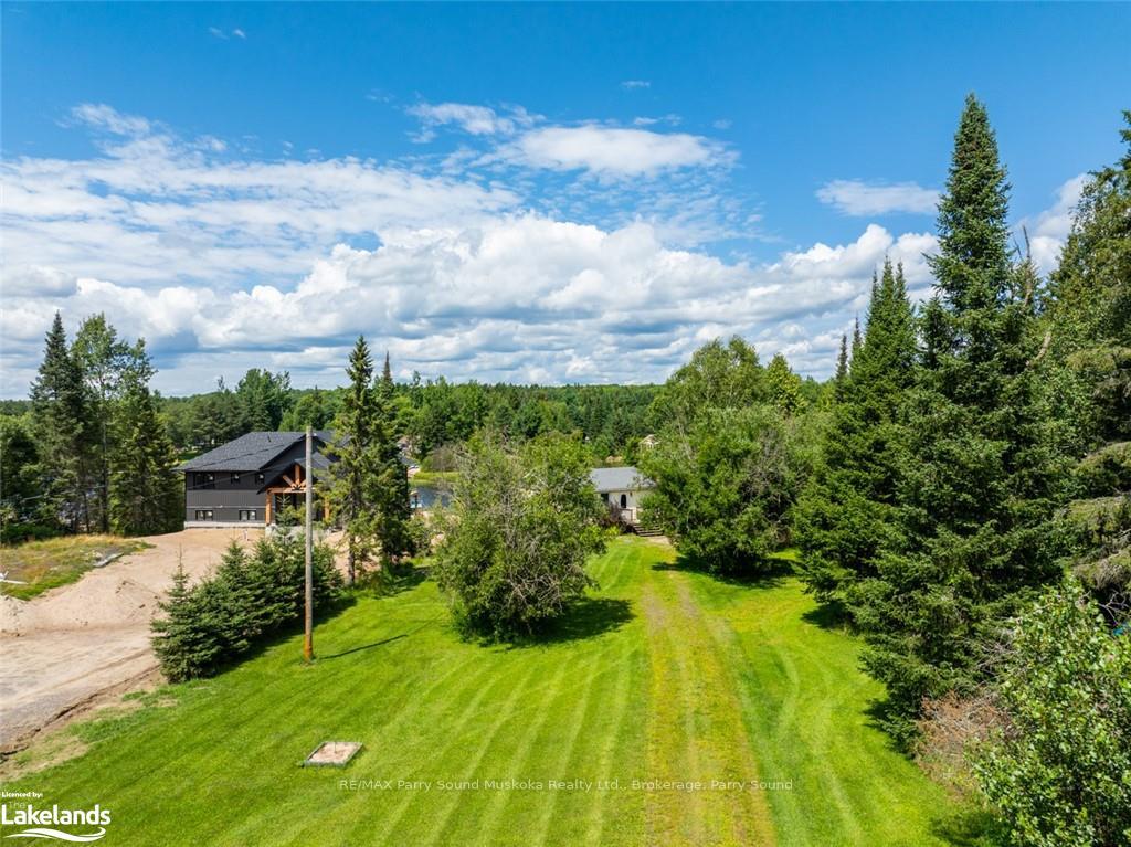 Photo 11 of 30 Forestwood Lane, Magnetawan — HOMEH