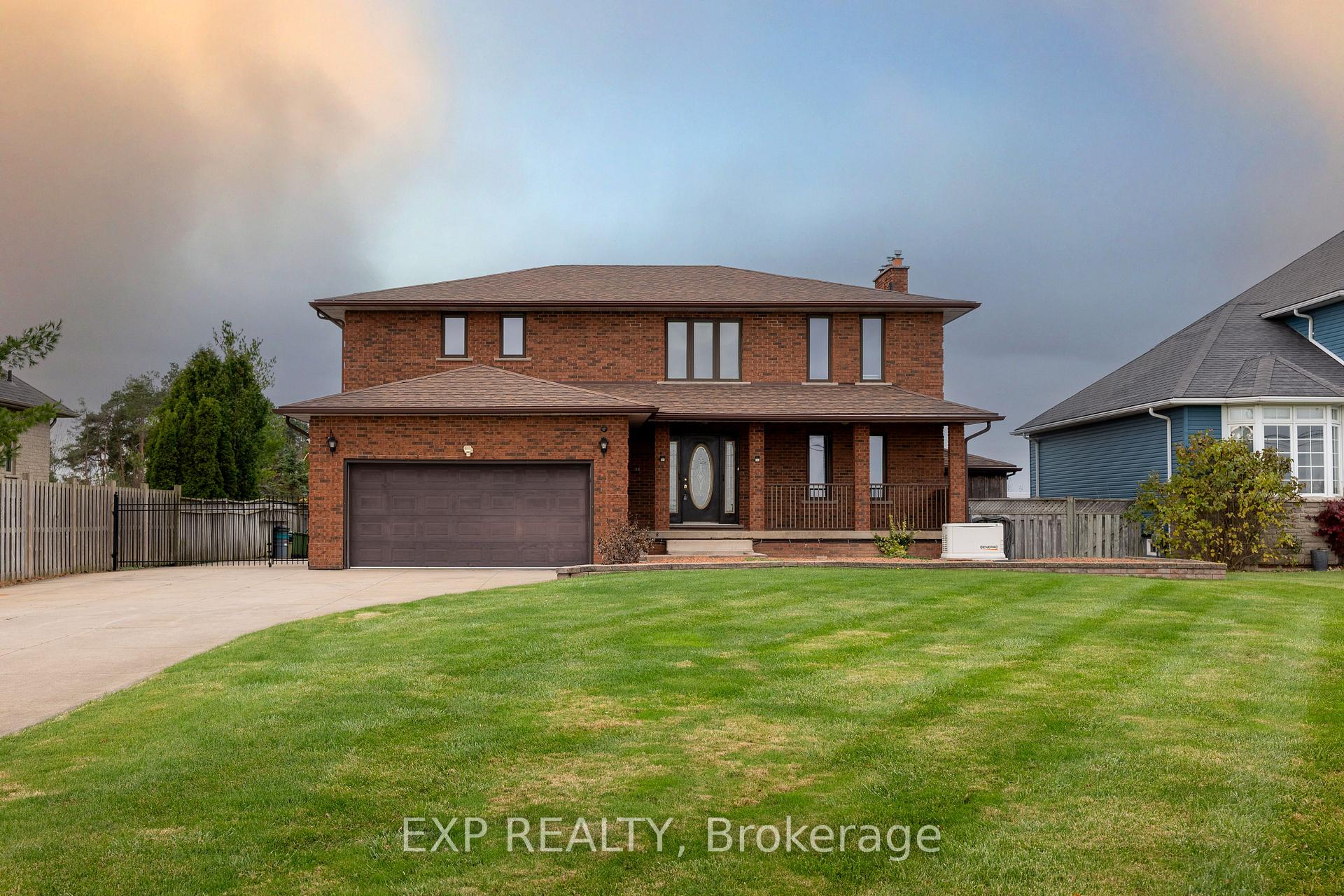 Photo 1 of 87 Third Road E, Hamilton, Stoney Creek — HOMEH