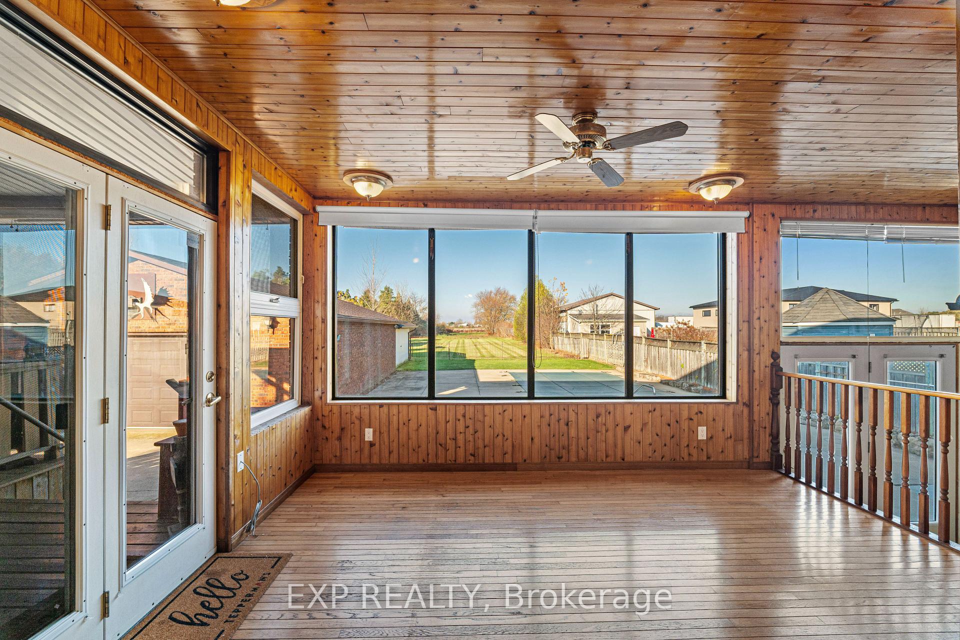 Photo 11 of 87 Third Road E, Hamilton, Stoney Creek — HOMEH