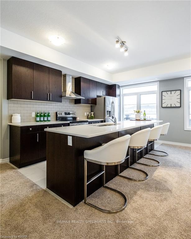 Photo 9 of 66 Wheat Lane, Kitchener — HOMEH