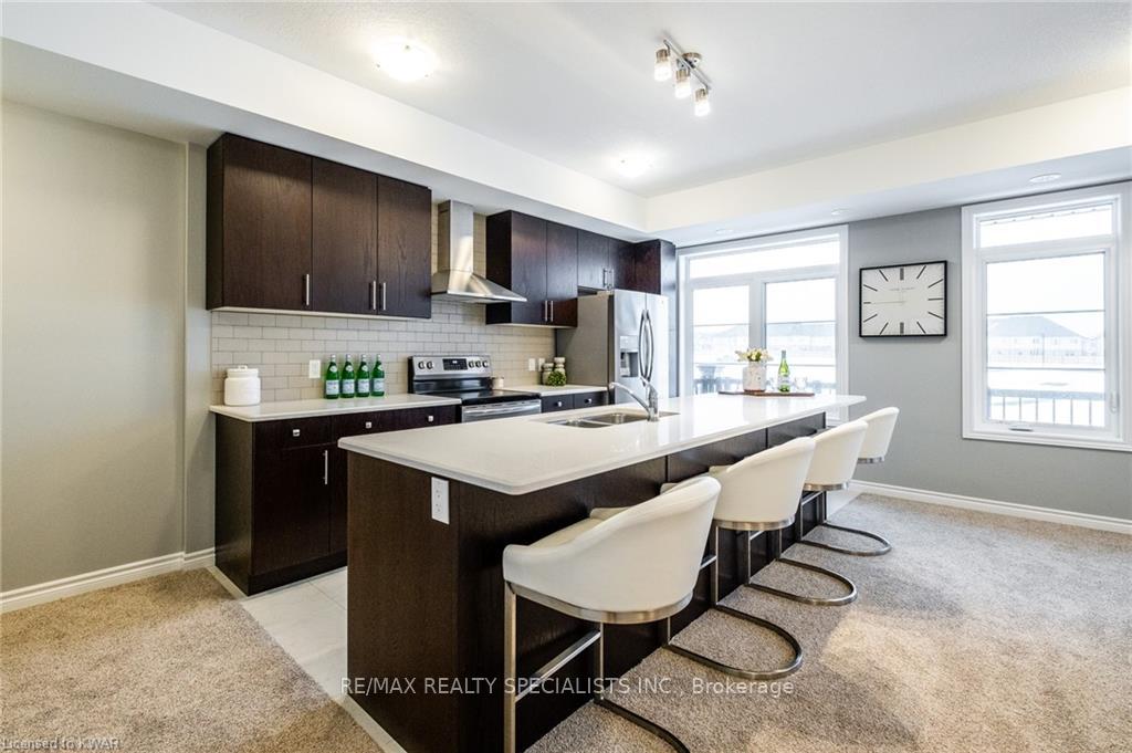 Photo 27 of 66 Wheat Lane, Kitchener — HOMEH