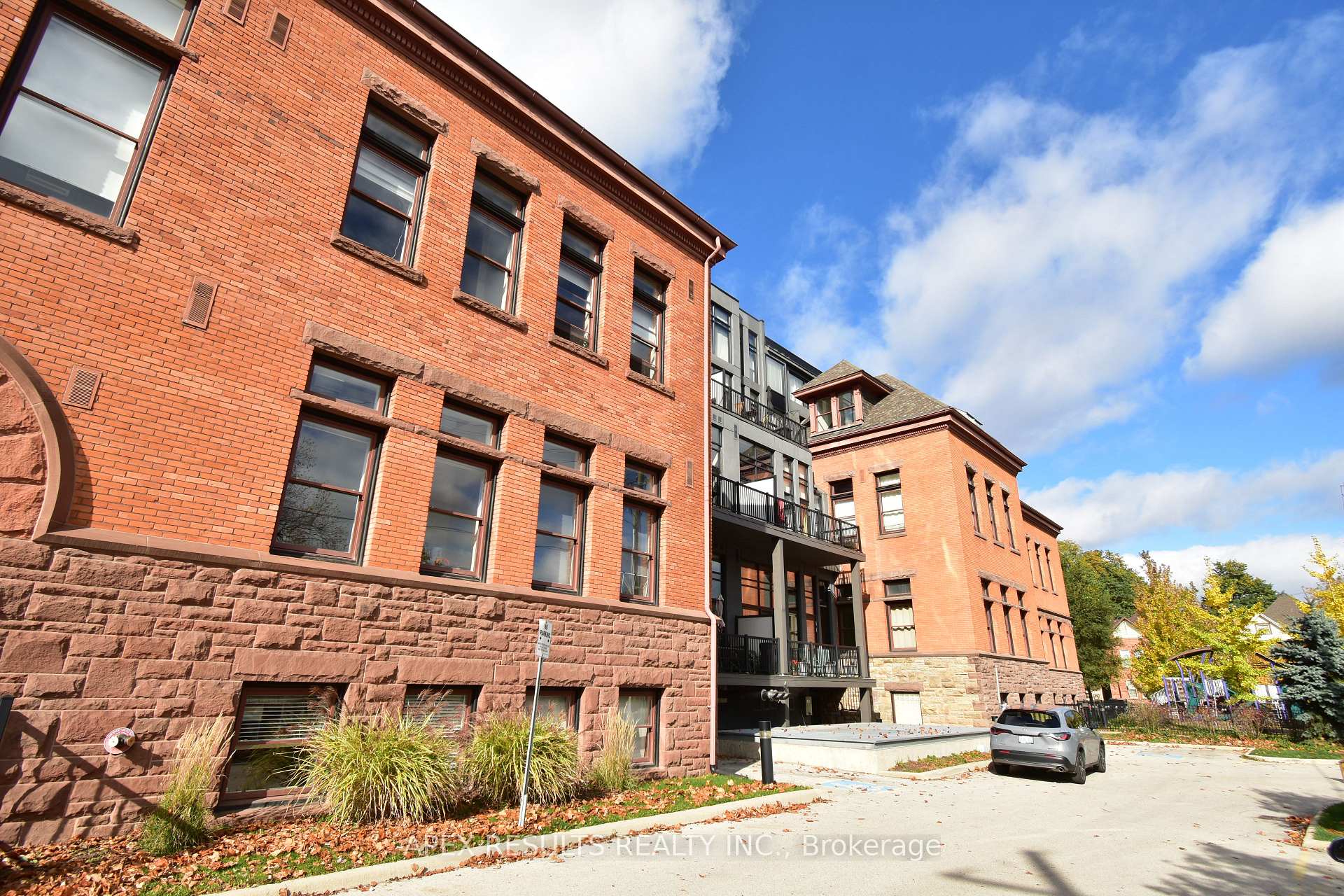 Photo 32 of Unit 305, 200 Stinson Street, Hamilton, Stinson — HOMEH