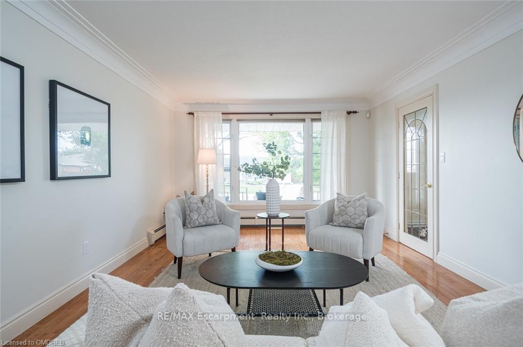 Photo 4 of 172 Oakland Drive, Hamilton, Kentley — HOMEH