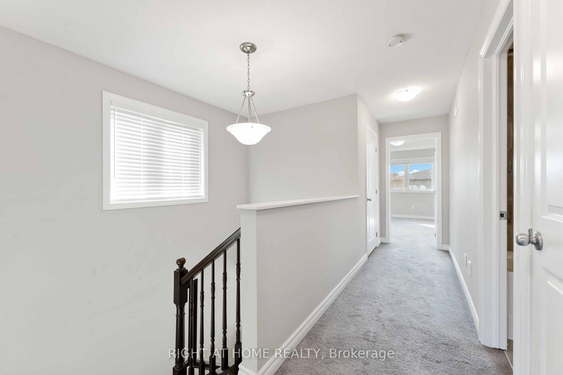 Photo 13 of 2508 Waterlilly Way, Ottawa, Barrhaven - Heritage Park — HOMEH