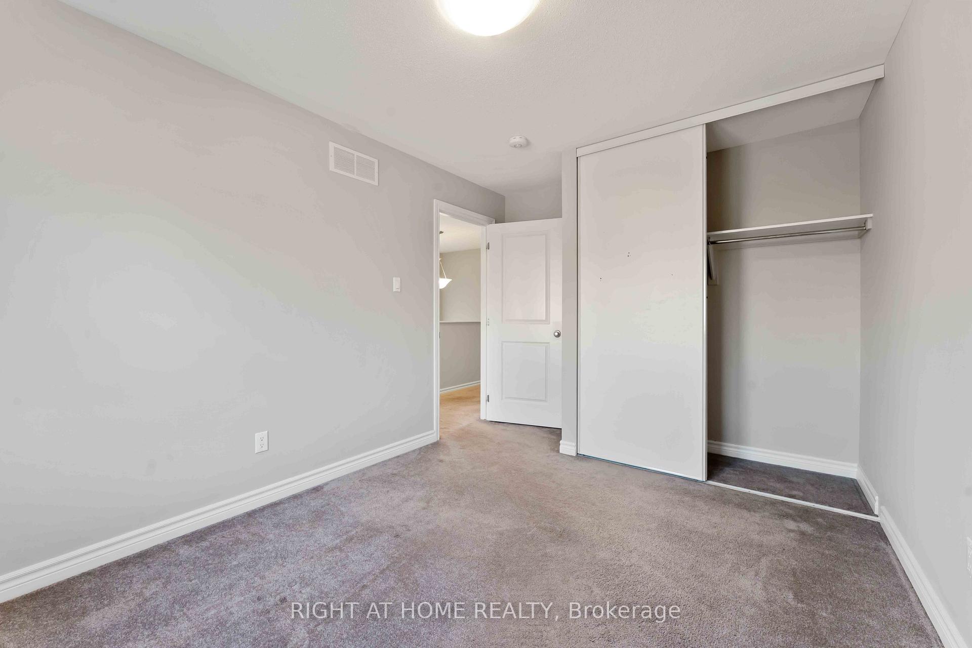 Photo 16 of 2508 Waterlilly Way, Ottawa, Barrhaven - Heritage Park — HOMEH