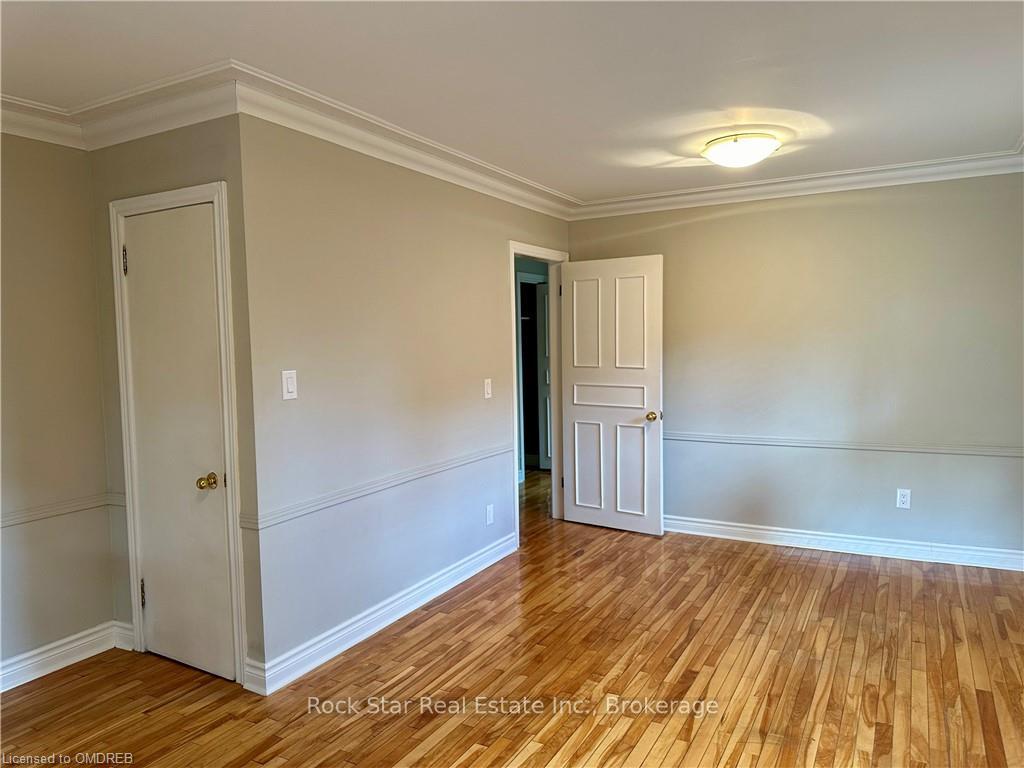 Photo 7 of Unit 2, 220 Maplewood Avenue, Hamilton, Blakeley — HOMEH