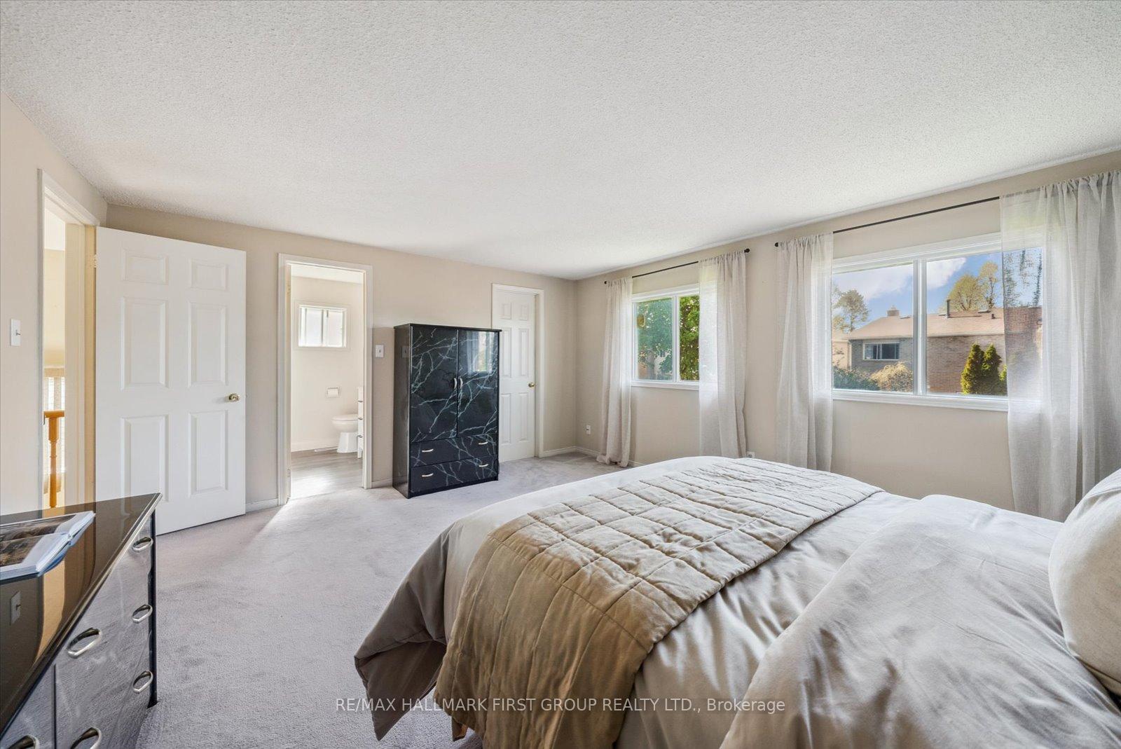 Photo 16 of 10 Barnes Drive, Ajax, Central — HOMEH