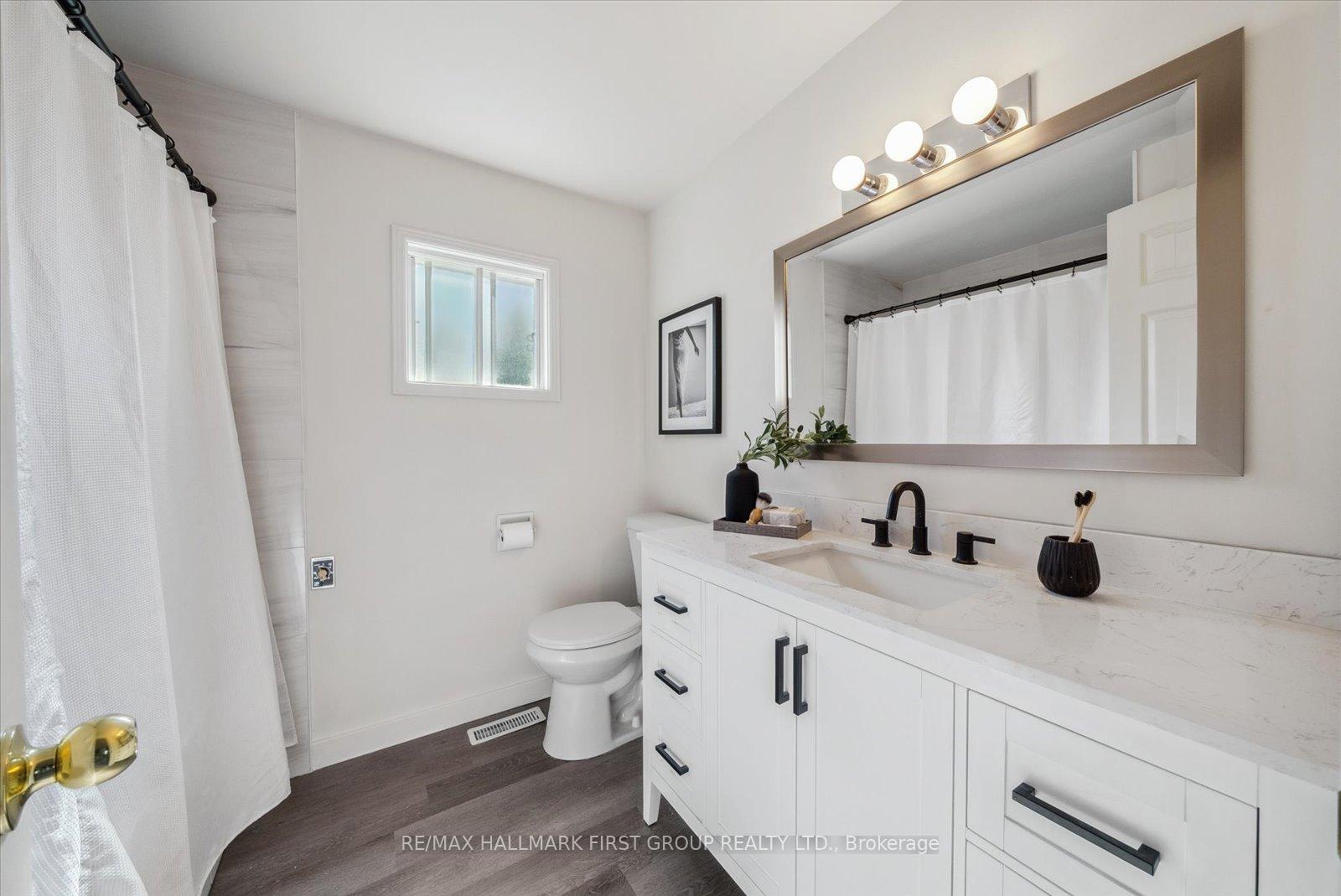 Photo 17 of 10 Barnes Drive, Ajax, Central — HOMEH
