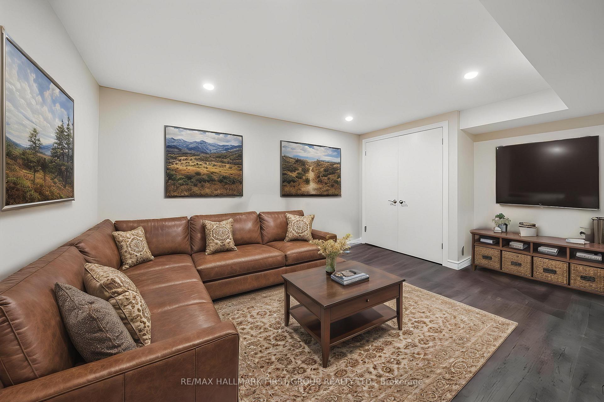 Photo 21 of 10 Barnes Drive, Ajax, Central — HOMEH
