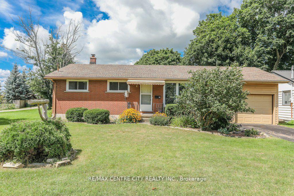 Photo 1 of 82 Fairview Avenue, St. Thomas — HOMEH