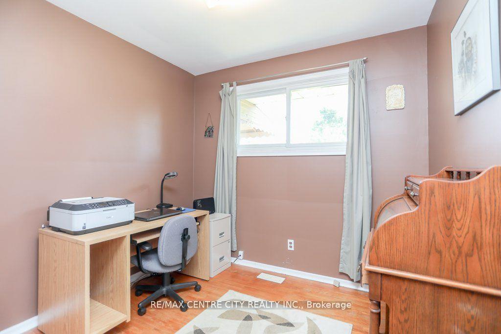 Photo 16 of 82 Fairview Avenue, St. Thomas — HOMEH