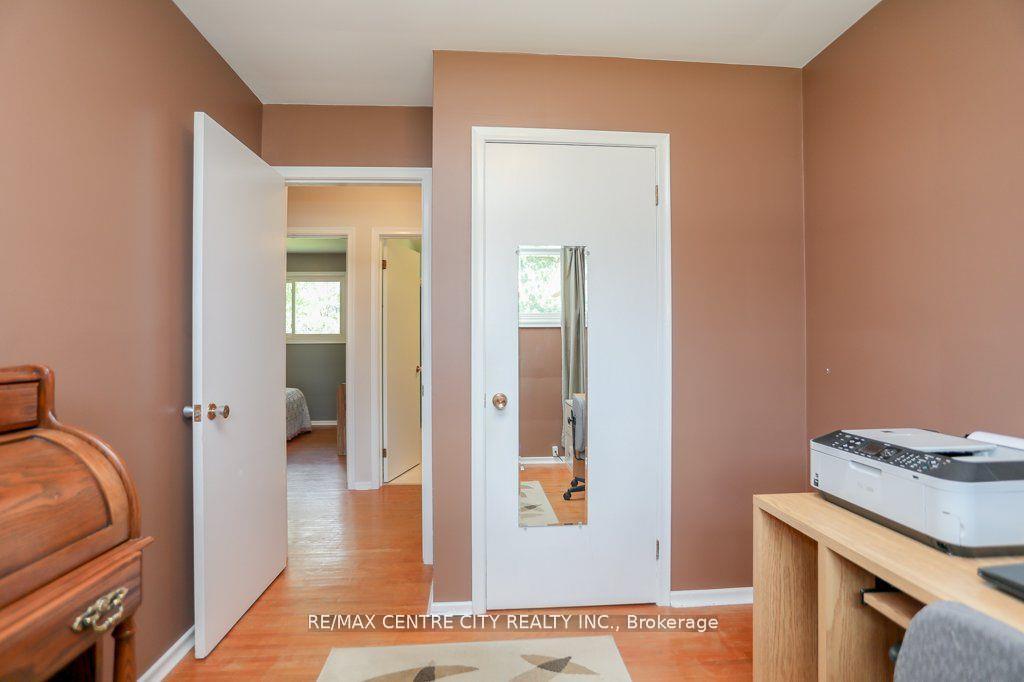 Photo 17 of 82 Fairview Avenue, St. Thomas — HOMEH