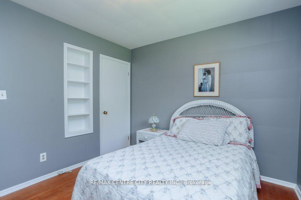 Photo 21 of 82 Fairview Avenue, St. Thomas — HOMEH