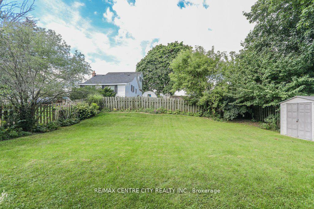 Photo 33 of 82 Fairview Avenue, St. Thomas — HOMEH