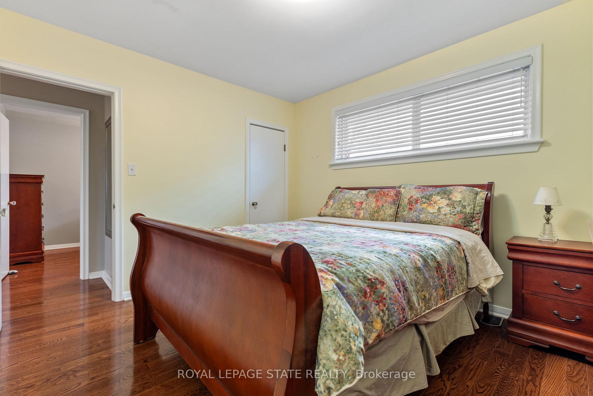 Photo 13 of 814 Tenth Avenue, Hamilton, Hampton Heights — HOMEH