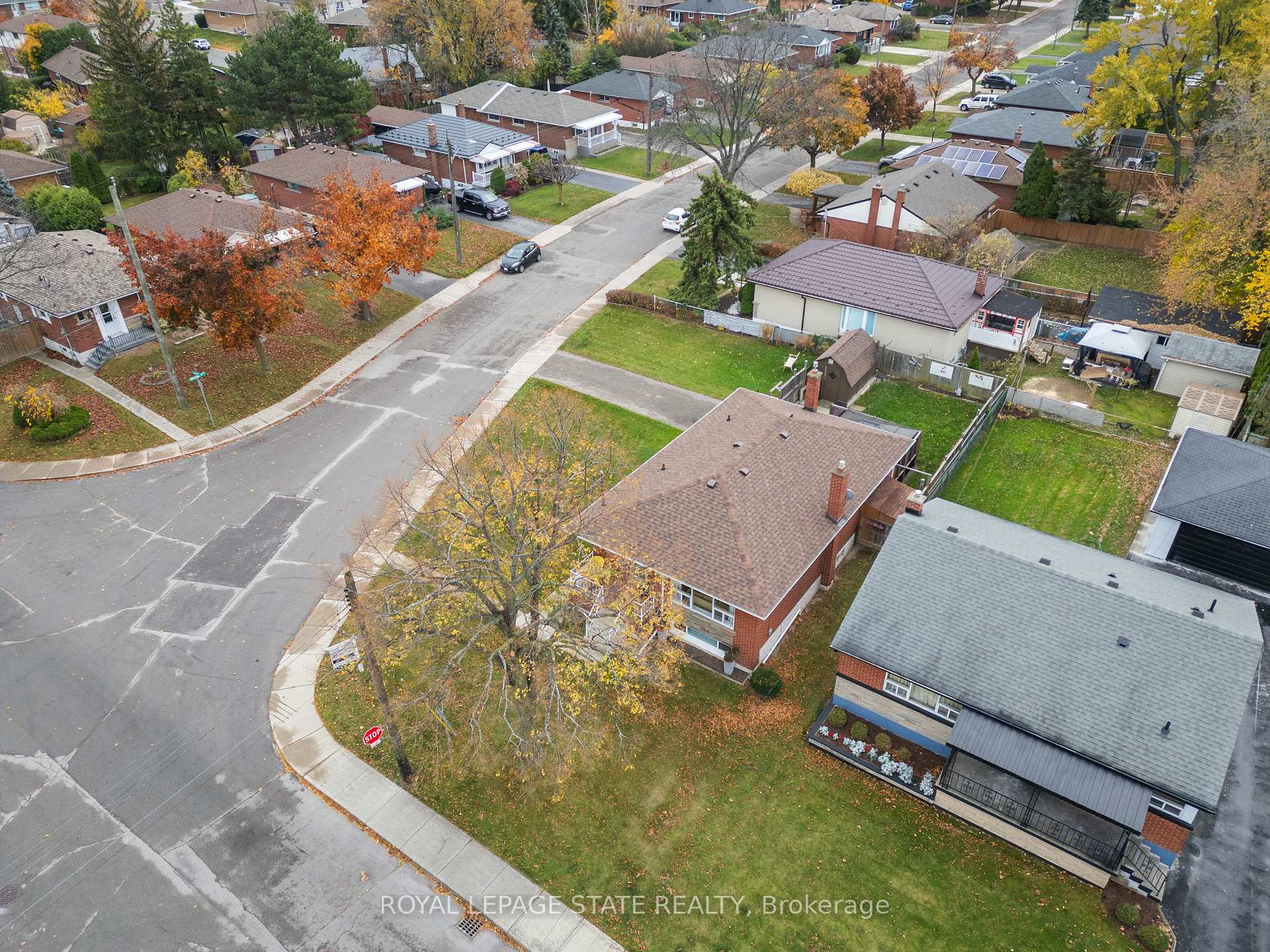 Photo 27 of 814 Tenth Avenue, Hamilton, Hampton Heights — HOMEH