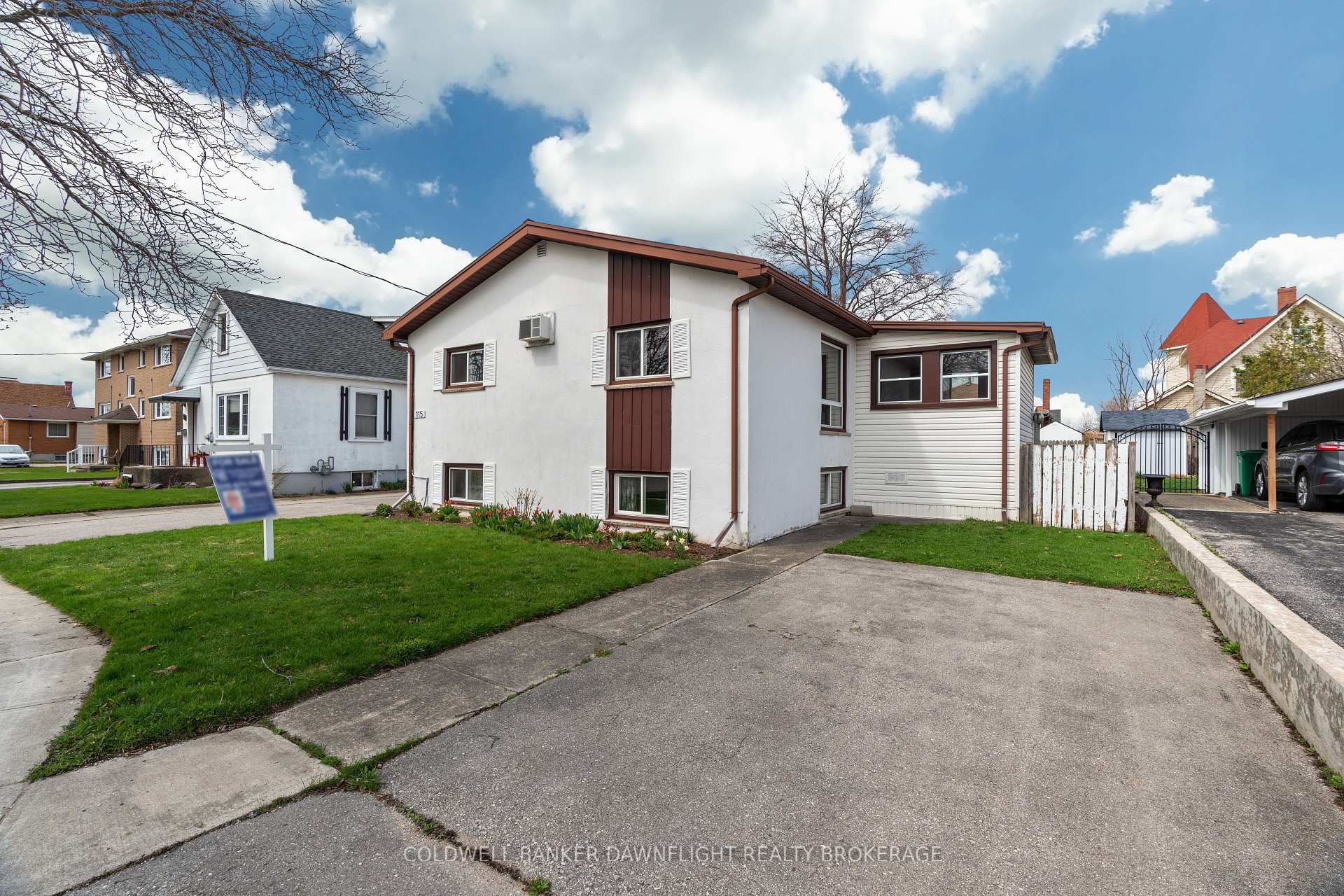 Photo 1 of 115 Picton Street E, Goderich, Goderich (Town) — HOMEH