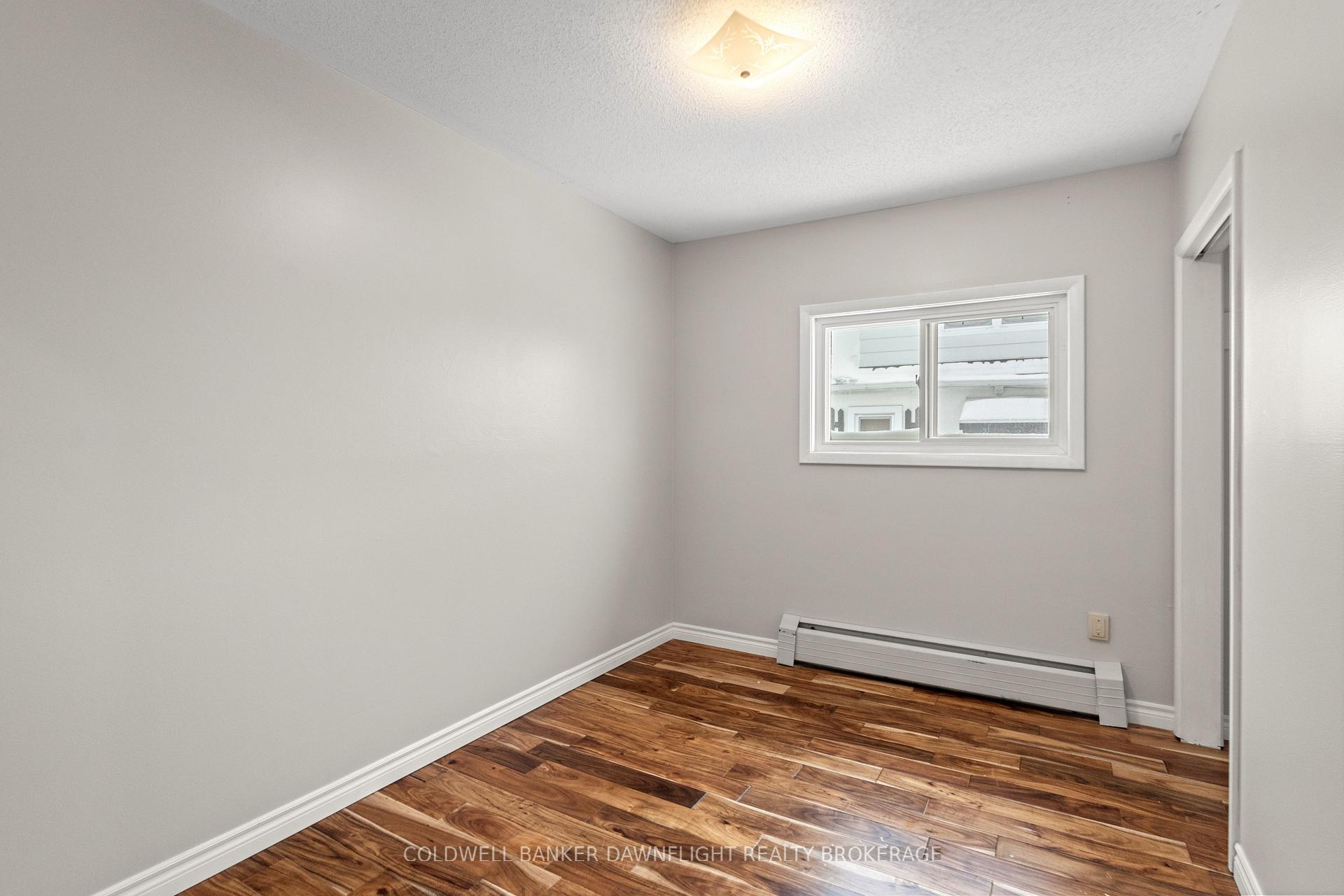 Photo 9 of 115 Picton Street E, Goderich, Goderich (Town) — HOMEH