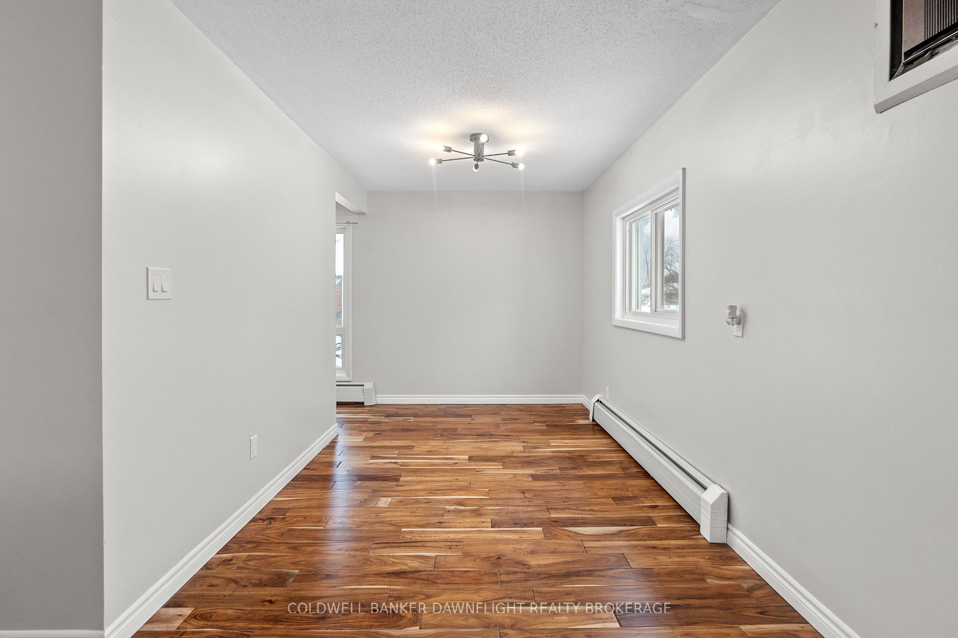 Photo 23 of 115 Picton Street E, Goderich, Goderich (Town) — HOMEH