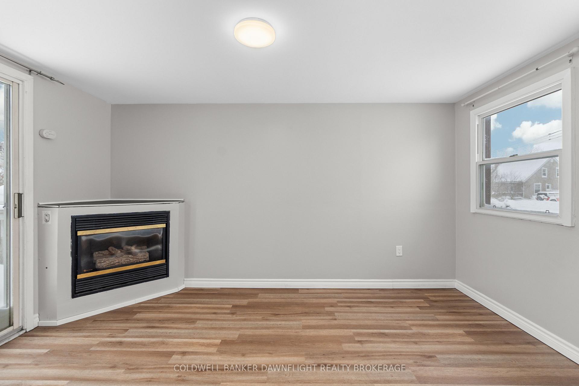 Photo 30 of 115 Picton Street E, Goderich, Goderich (Town) — HOMEH