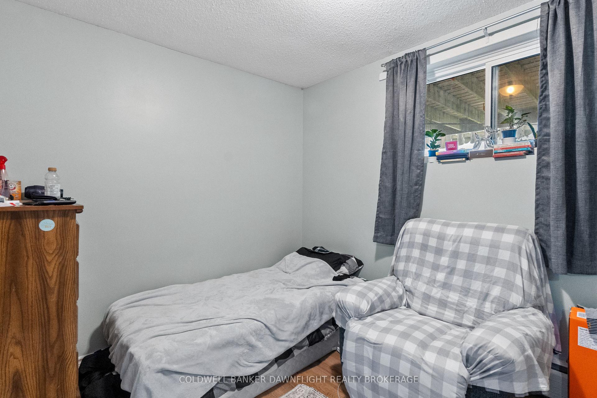Photo 44 of 115 Picton Street E, Goderich, Goderich (Town) — HOMEH