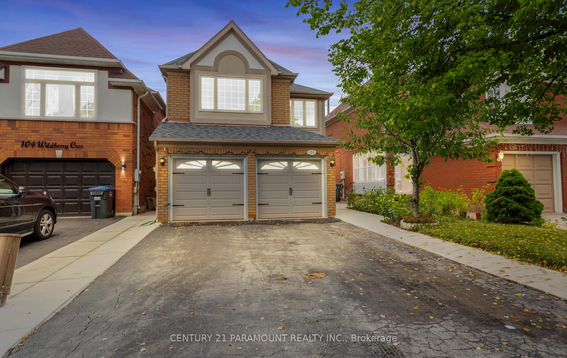 Front of 106 Wildberry Crescent