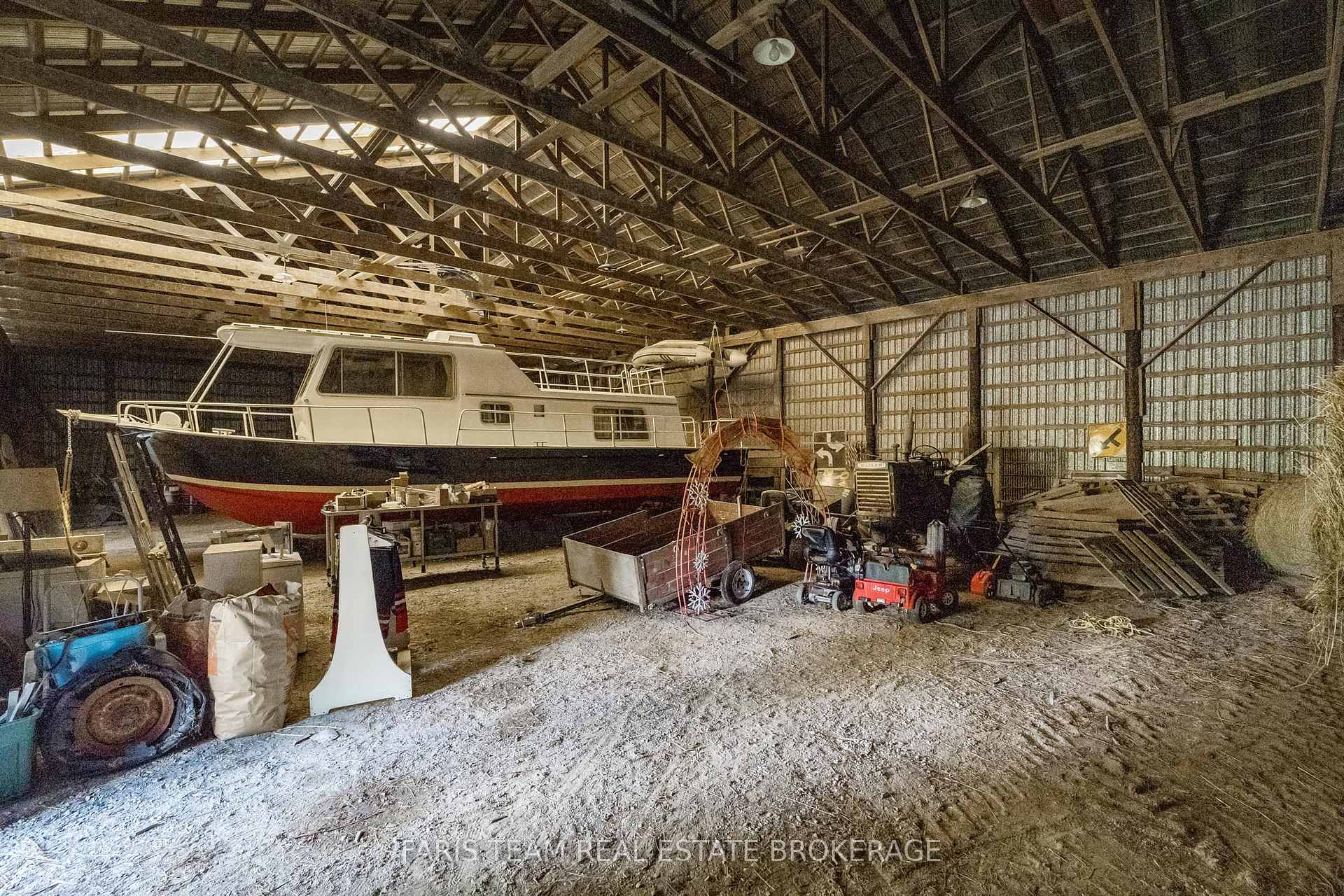 Photo 9 of 4577 County Road 21, Essa, Thornton — HOMEH