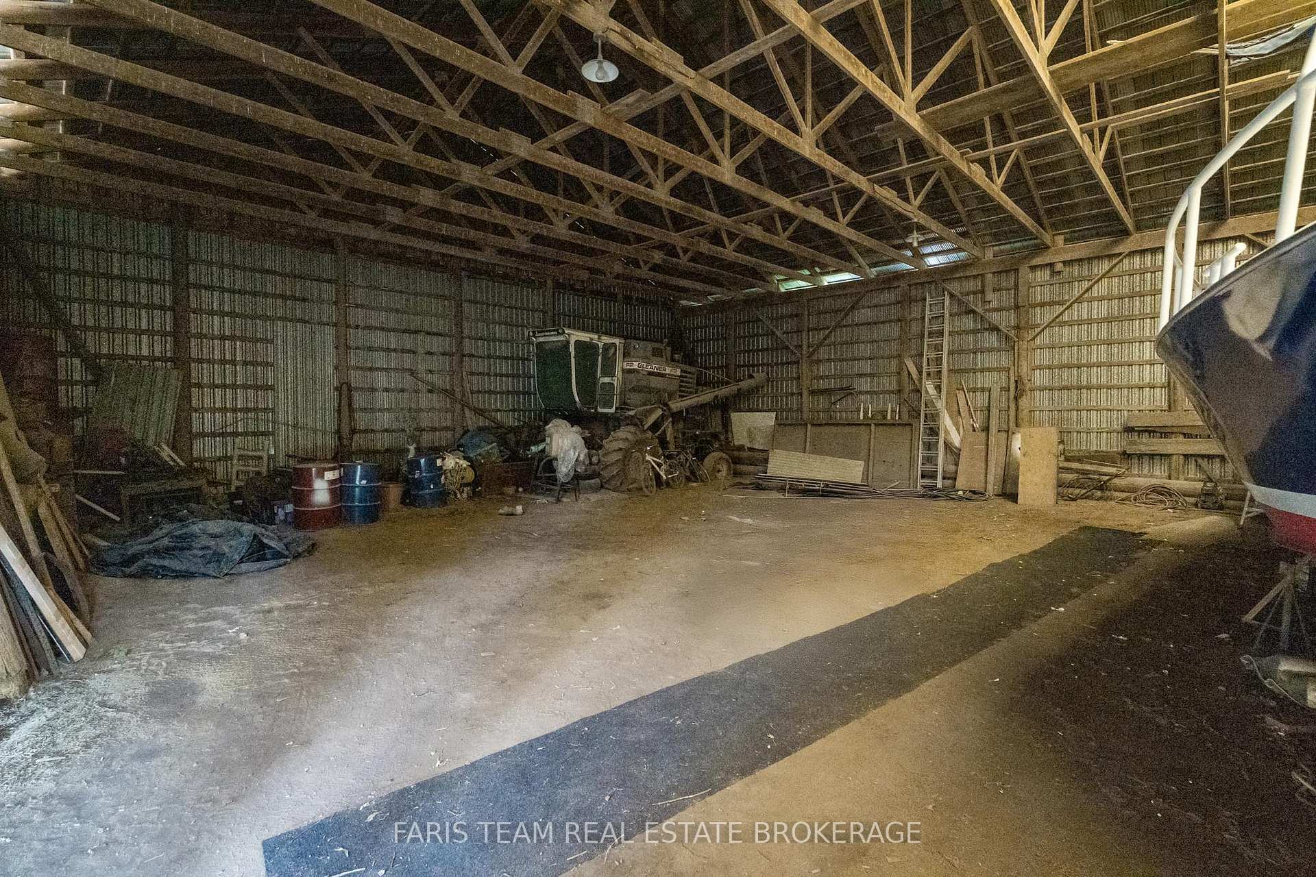 Photo 10 of 4577 County Road 21, Essa, Thornton — HOMEH