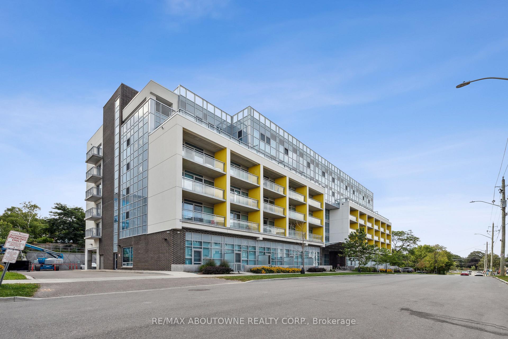 Photo 2 of Unit 201, 257 Hemlock Street, Waterloo, Beechwood/University — HOMEH