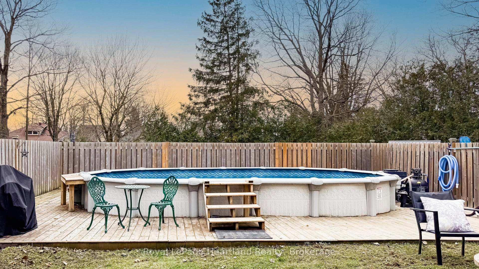 Photo 4 of 142 Maple Street, Central Huron, Clinton — HOMEH