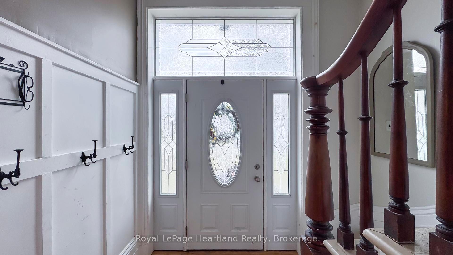 Photo 5 of 142 Maple Street, Central Huron, Clinton — HOMEH