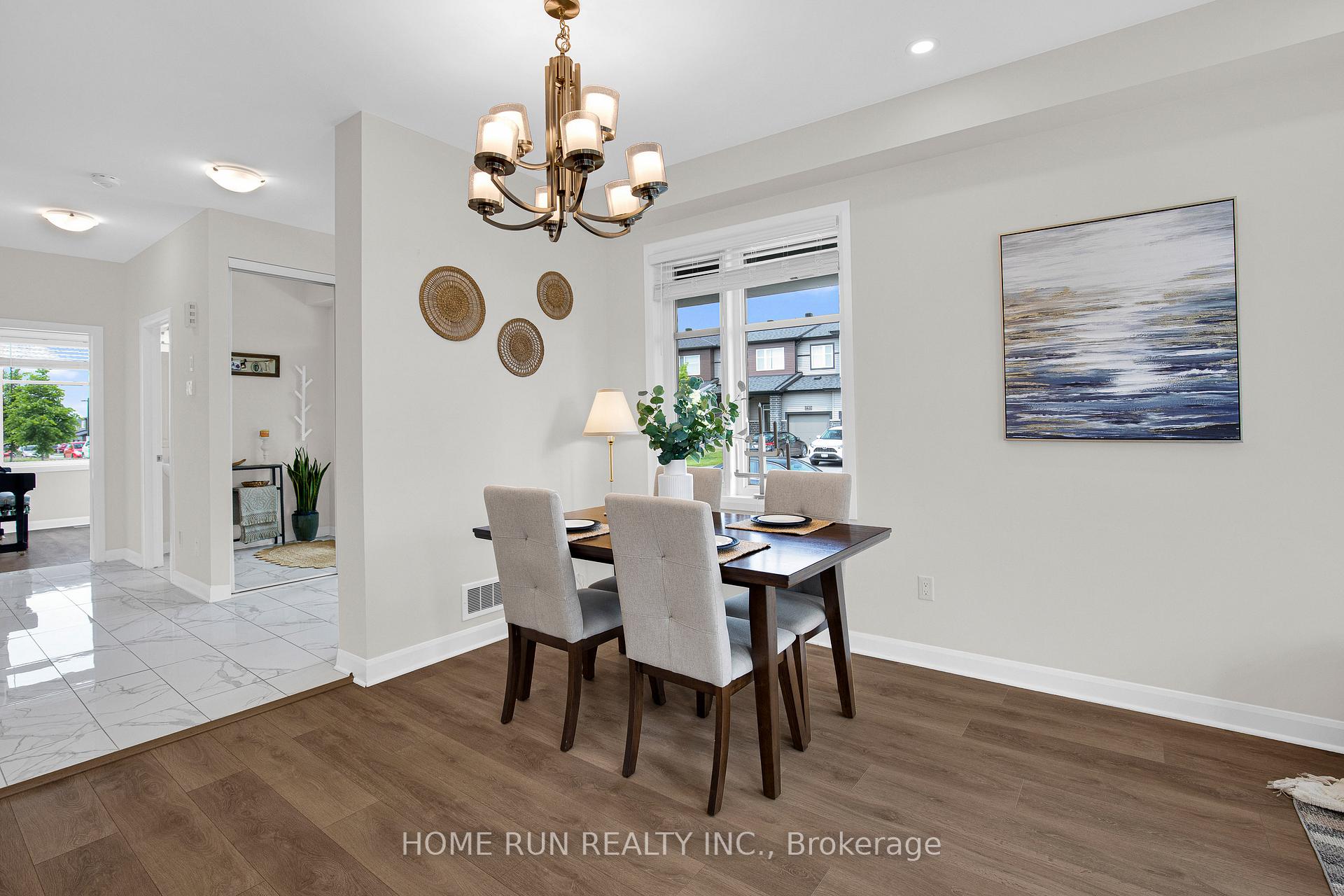 Photo 10 of 156 Bending Way, Ottawa, Barrhaven - Hearts Desire — HOMEH