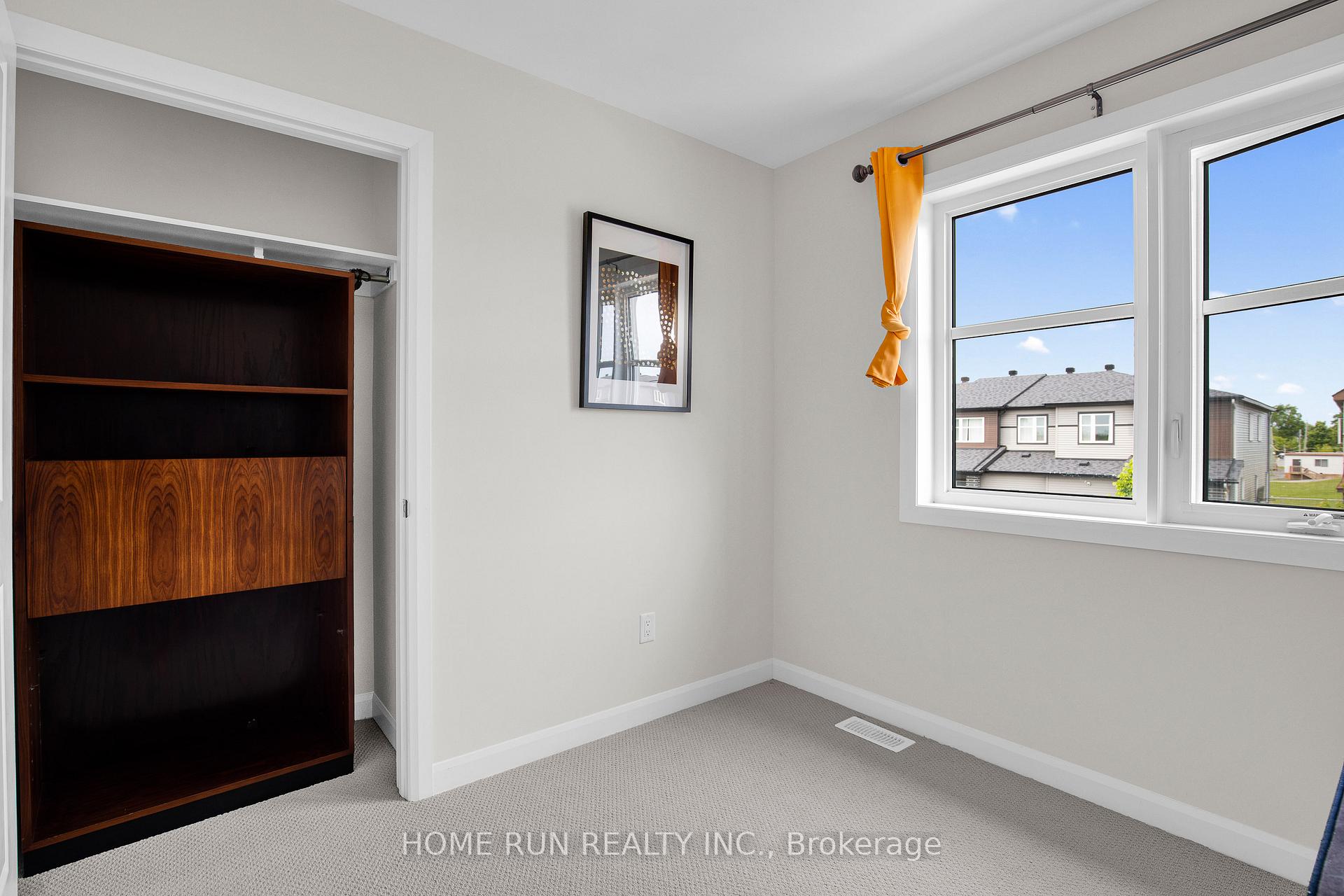 Photo 31 of 156 Bending Way, Ottawa, Barrhaven - Hearts Desire — HOMEH
