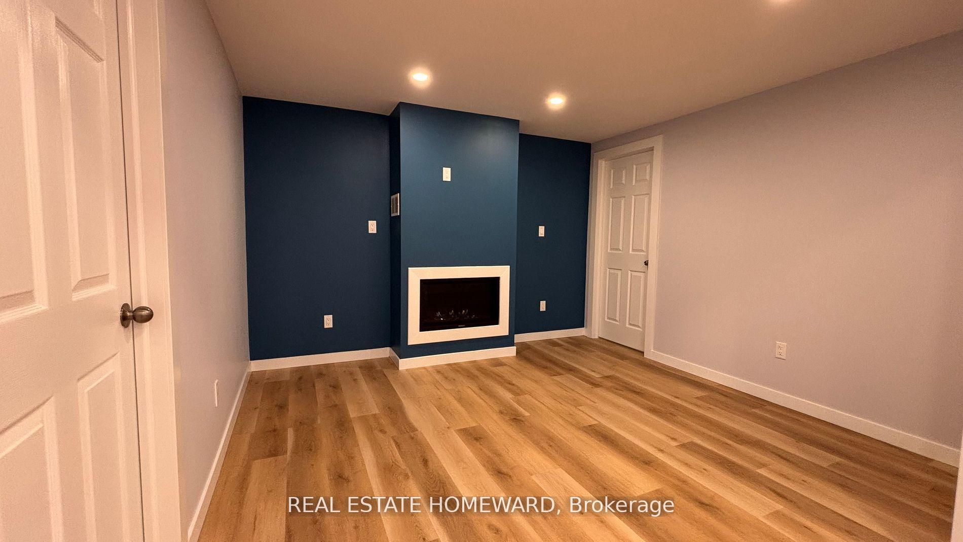 Photo 9 of 950 Yonge Street, Barrie, Rural Barrie Southeast — HOMEH