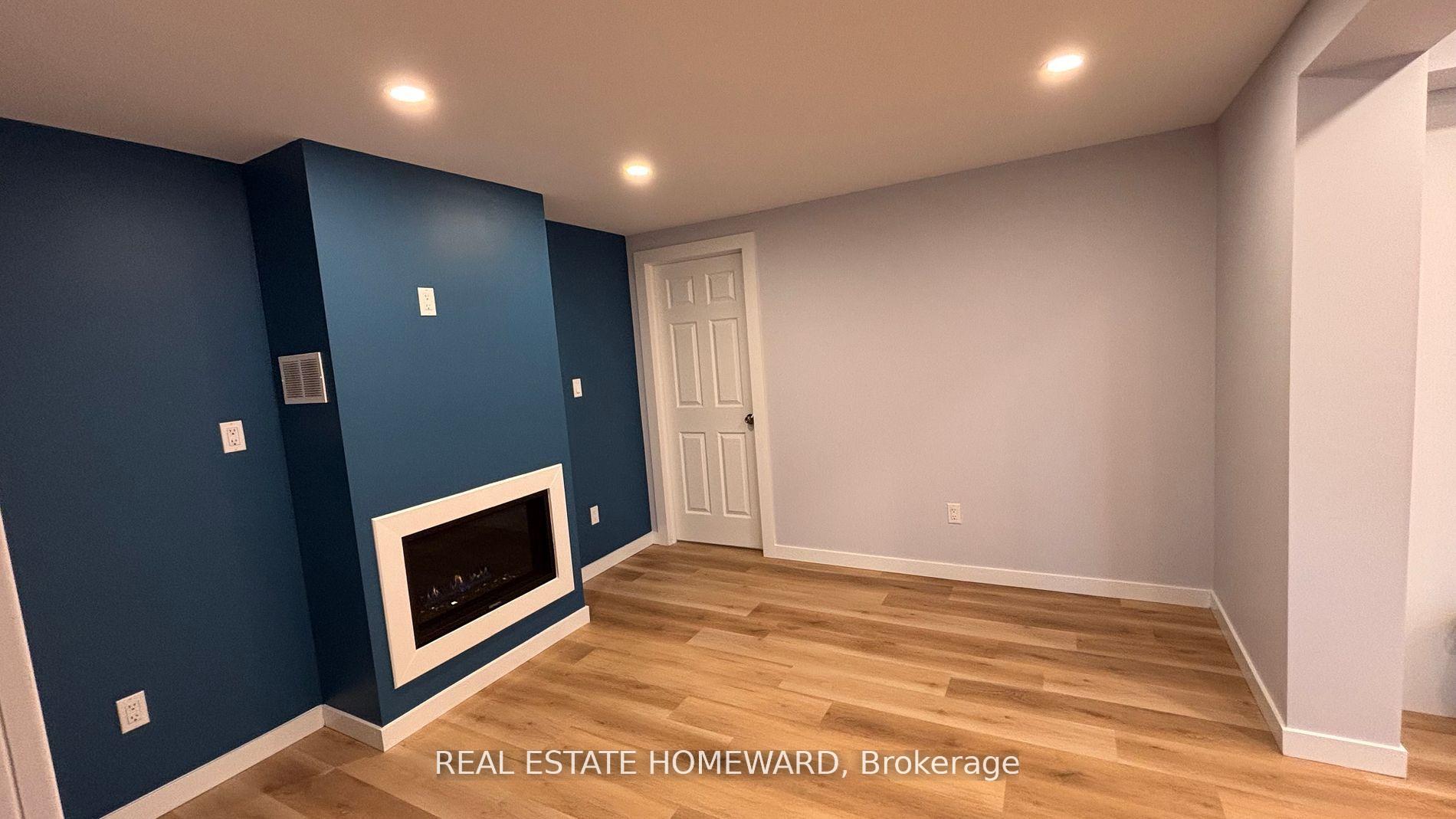 Photo 10 of 950 Yonge Street, Barrie, Rural Barrie Southeast — HOMEH