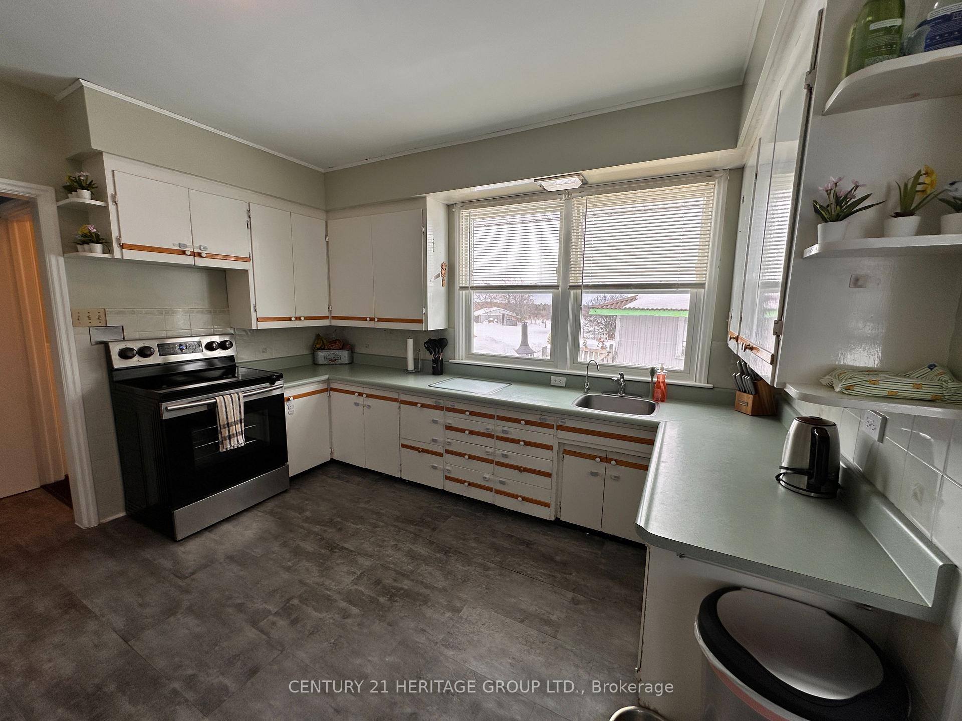 Photo 9 of 21160 Brock Road, Brock, Cannington — HOMEH