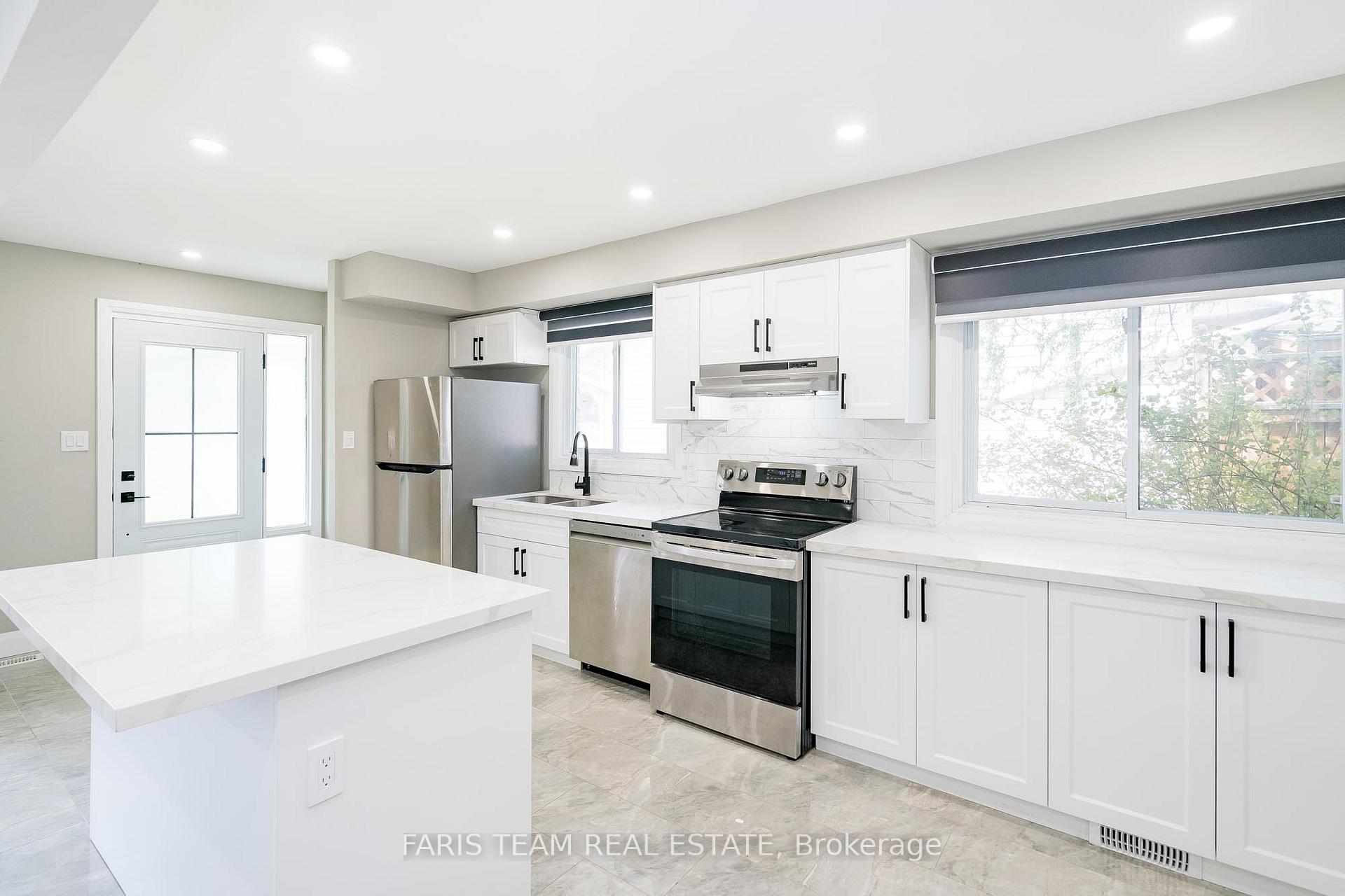 Photo 5 of 78 Gibbard Crescent, Collingwood — HOMEH