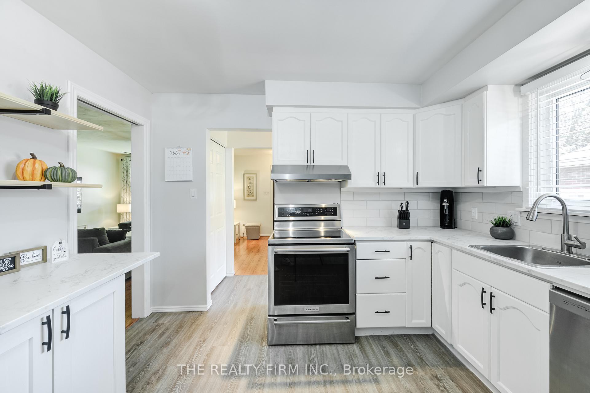 Photo 9 of 209 Highview Drive, St. Thomas — HOMEH