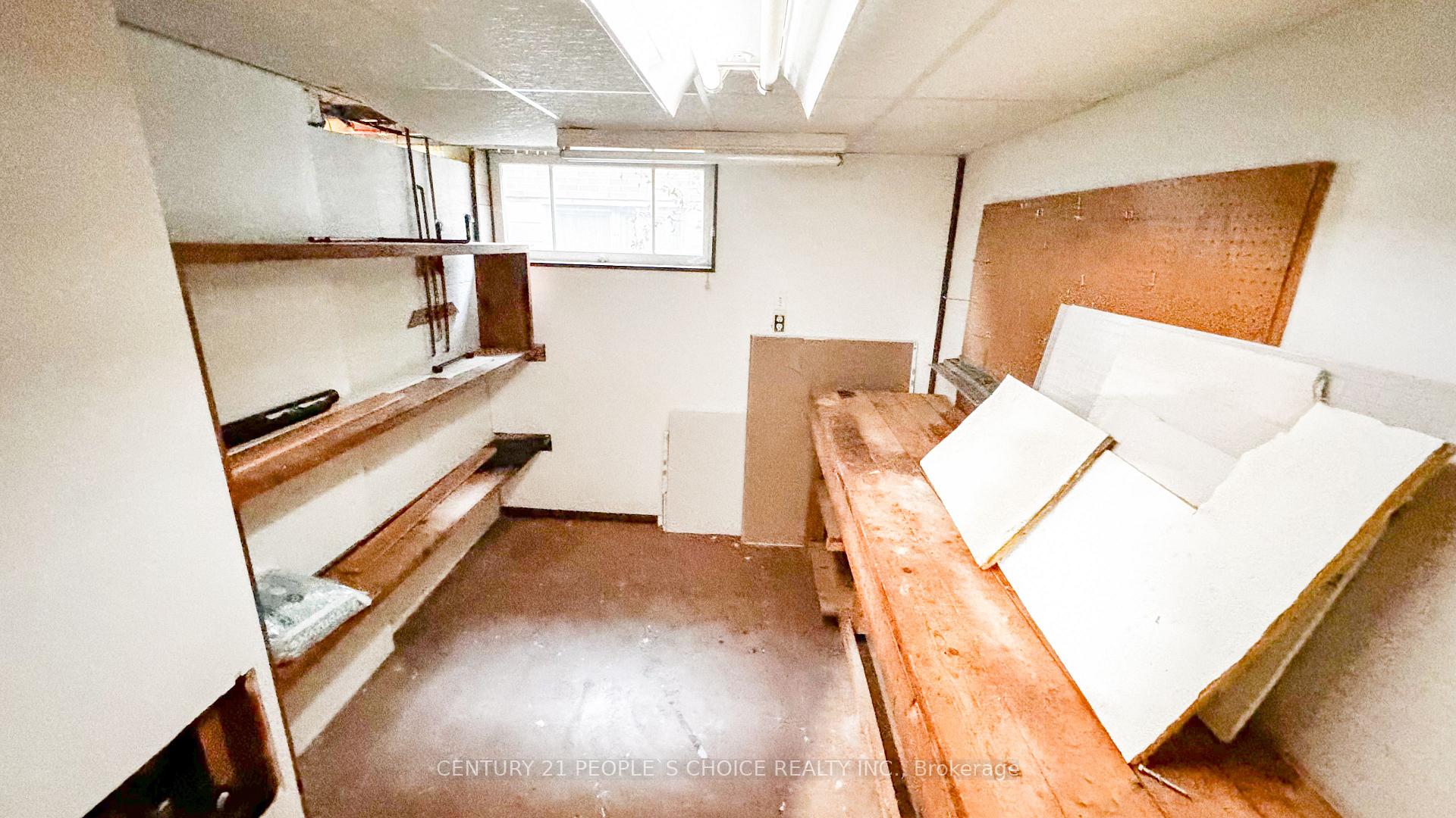 Photo 31 of 7 Hardale Crescent, Hamilton, Huntington — HOMEH
