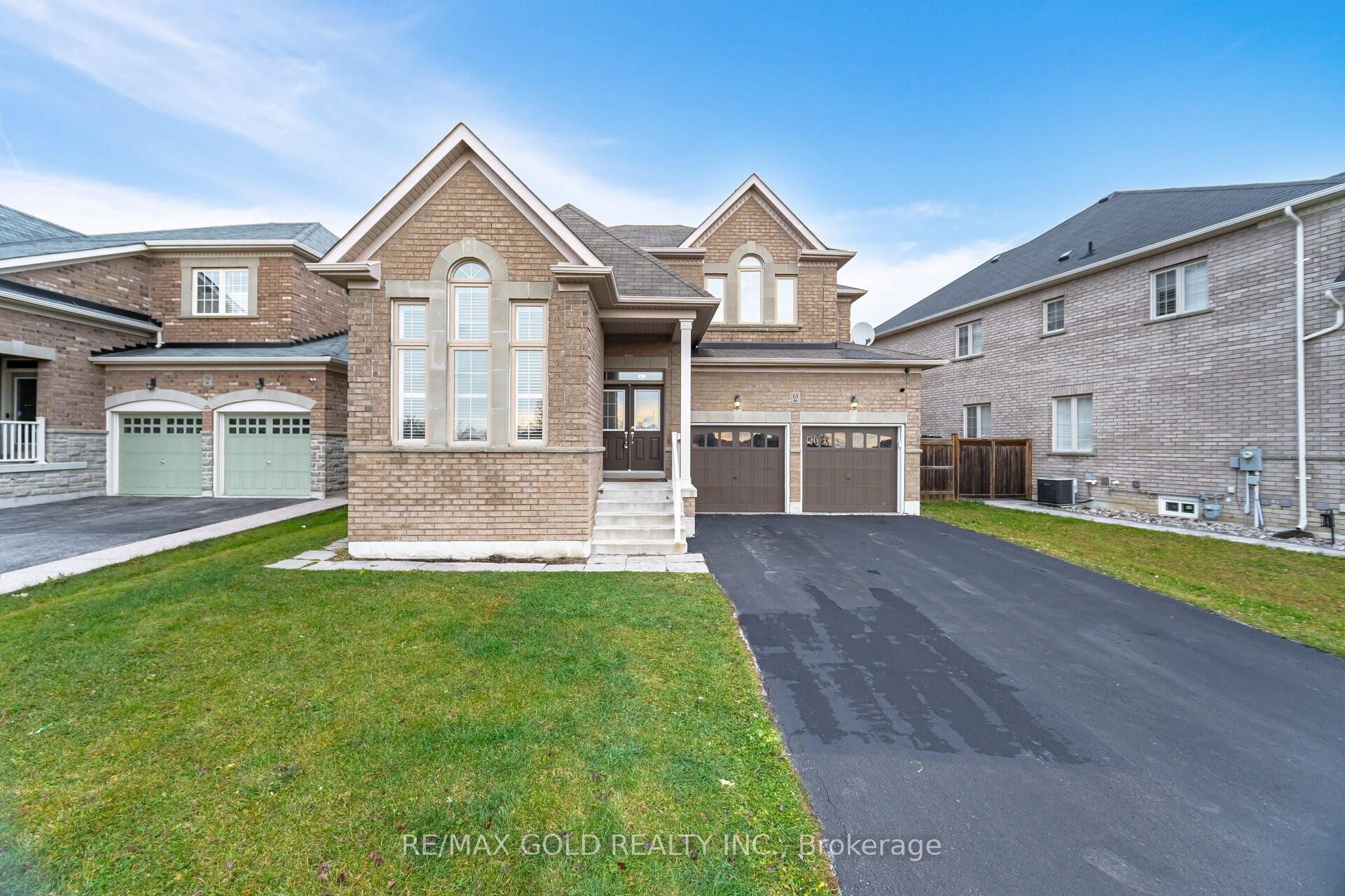 Front of 61 Birch Tree Trail